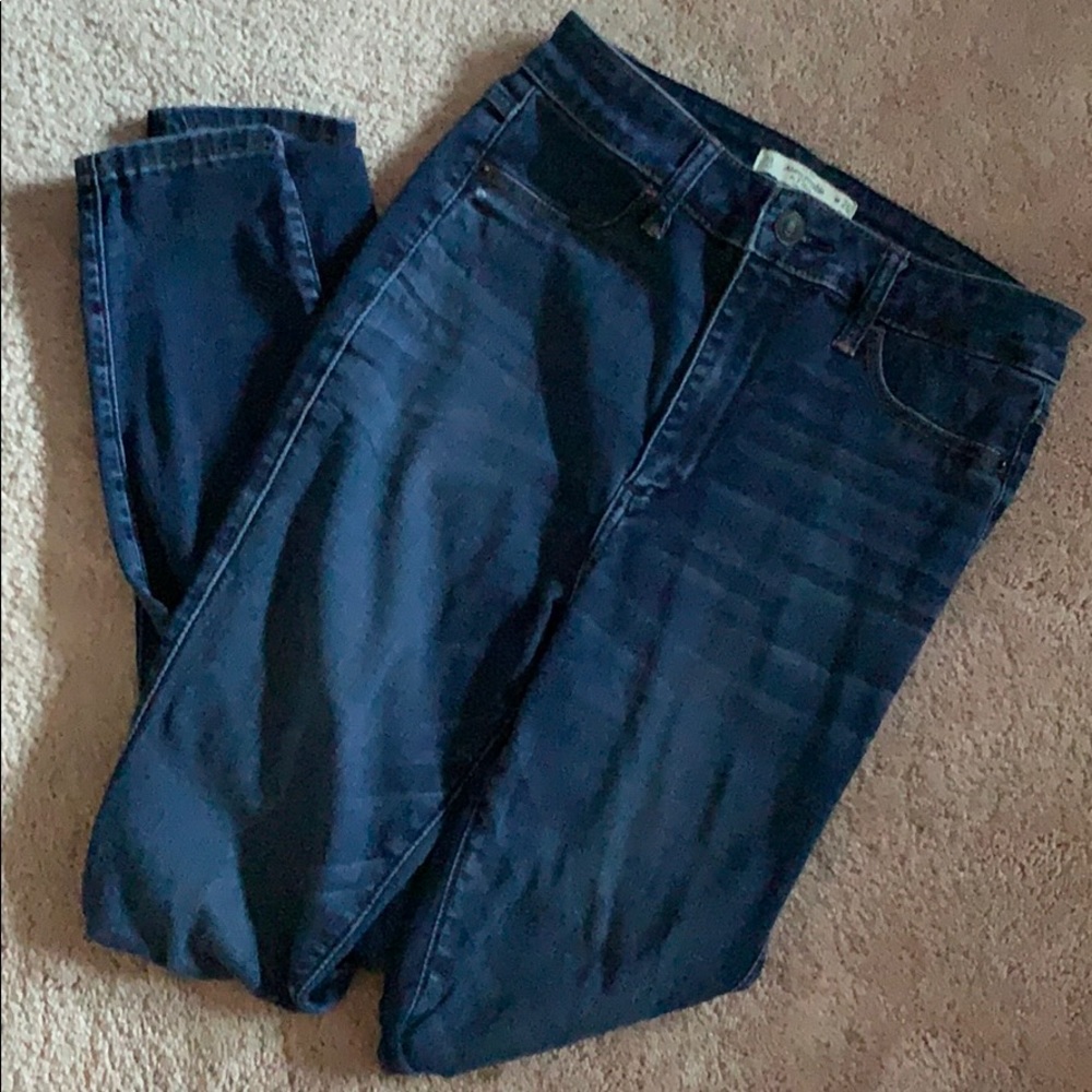 Abercrombie & Fitch High Rise Skinny Jeans